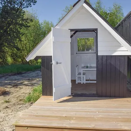 Dom wakacyjny Three-bedroom Holiday In Romo
