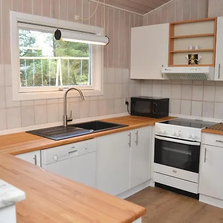 Three-bedroom Holiday In Romo * Molby