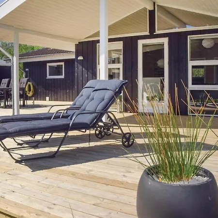 Three-bedroom Holiday In Romo *
